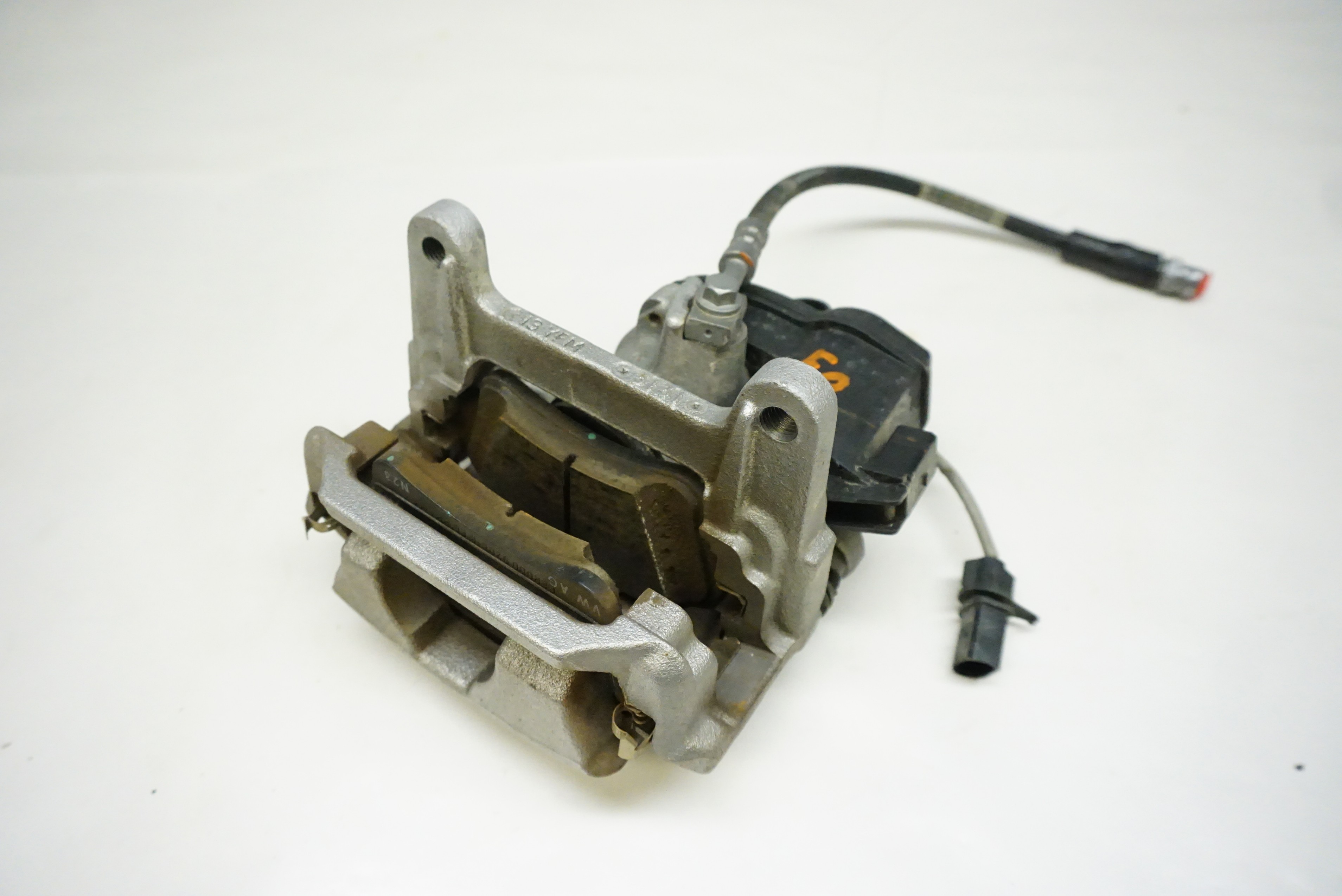 18-24 AUDI Q5 Rear Brake Caliper and Motor - Right 80A615404D