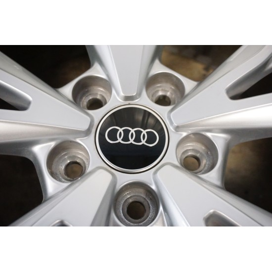 21-23 AUDI Q3 Factory 18