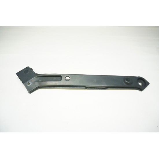 VOLKSWAGEN ATLAS RADIATOR SUPPORT UPPER RIGHT BRACKET 2018 - 2020 OEM