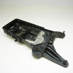 18-23 Volkswagen Atlas Battery Tray Mounting Plate 3QF915331