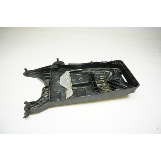 18-23 Volkswagen Atlas Battery Tray Mounting Plate 3QF915331