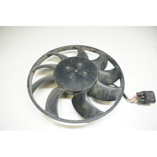 18-23 Volkswagen Atlas 3.6L - Electric Radiator Cooling Fan Right OEM 400W