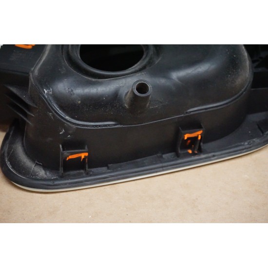 2020-2022 Volkswagen Passat Fuel Tank Door LC9A
