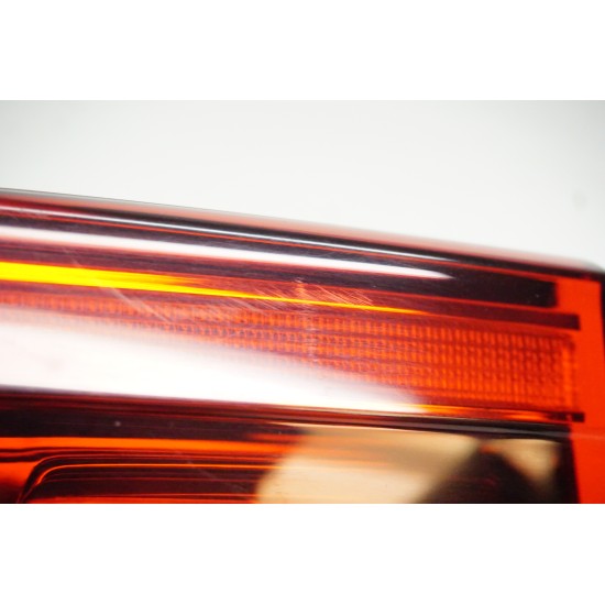 2018-2020 VW ATLAS - PASSENGER LID INCANDESCENT TAIL LIGHT BRAKE LAMP OEM