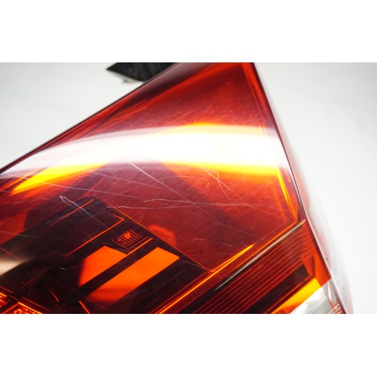2018-2020 VW ATLAS - DRIVER MOUNTED INCANDESCENT TAIL LIGHT BRAKE LAMP OEM