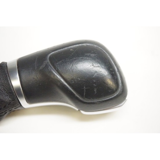 2018 2019 Volkswagen Atlas Transmission Shift Knob and Boot 3CN713123A