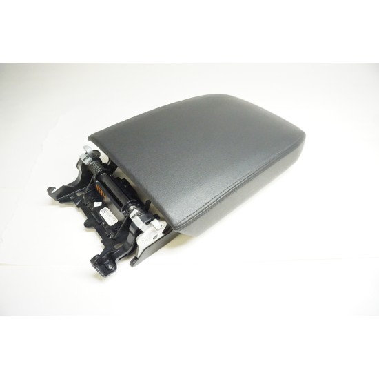 2018-2021 Volkswagen Atlas Center Console Arm Rest 3CN864207B