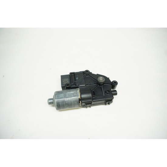 2010-2014 Volkswagen Sportwagen Sunroof Motor 8R0959591A