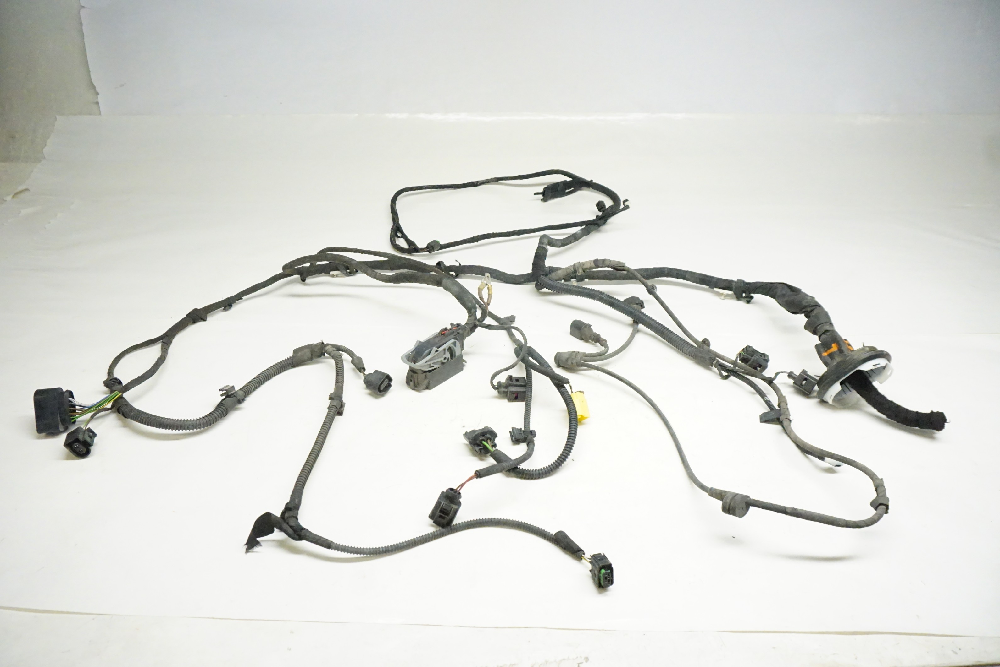 2013-2017 AUDI S5 DRIVER SIDE  ENGINE BAY BODY WIRE HARNESS