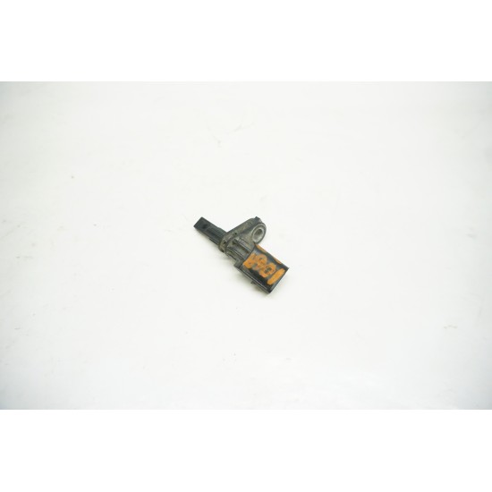 Audi Volkswagen Wheel Speed Sensor WHT003856