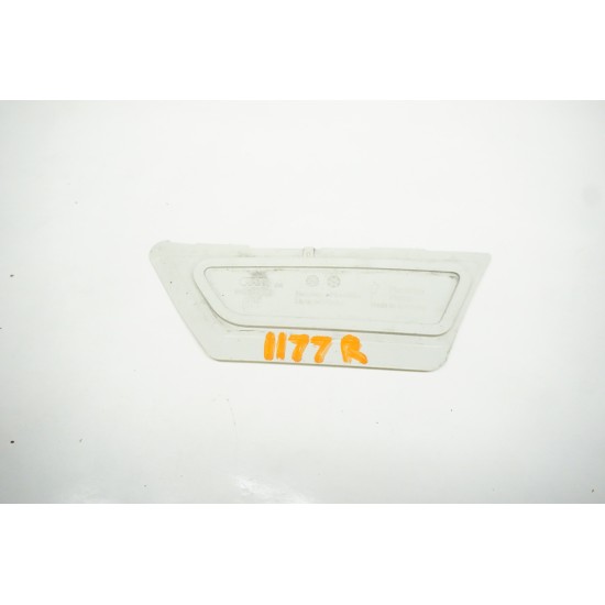 2017 2018 AUDI A4 S Line Bumper Side Marker Reflector RIGHT 8W0945072