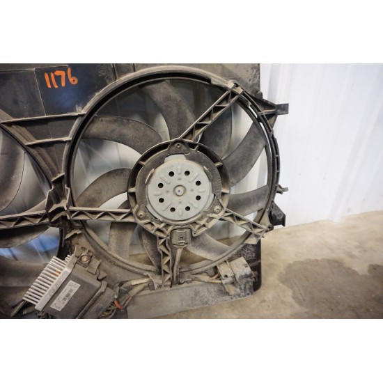 2009-2017 AUDI Q5 2.0T Radiator Cooling Fan Assembly 8K0121207A