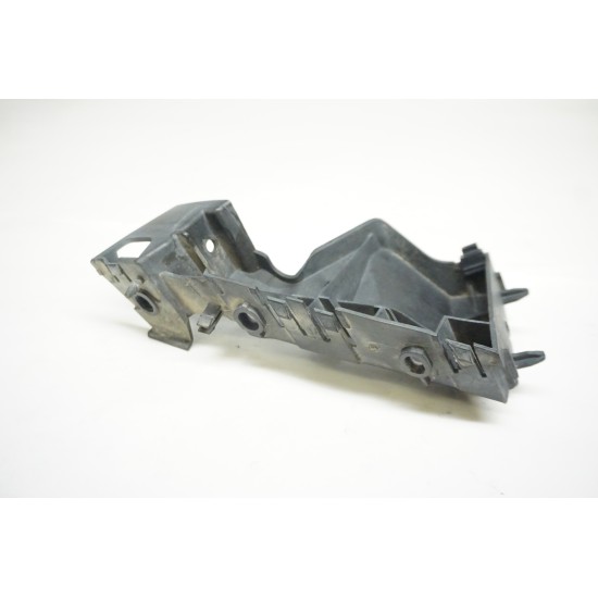 2009-2012 AUDI Q5 Left Front Bumper Guide Bracket 8R0807283C