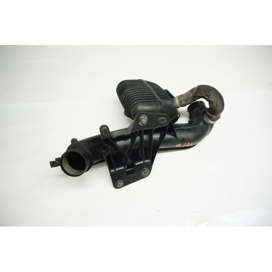 2010-2017 AUDI Q5 2.0T - Intercooler Pressure Pipe Silencer 8K0145673AJ