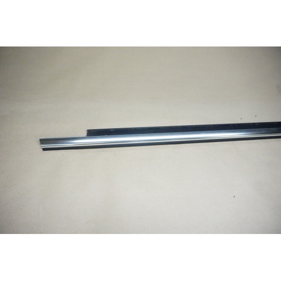 2009-2012 AUDI Q5 - Passenger Rear Door Window Chrome Trim Molding 8R0-853-764-C