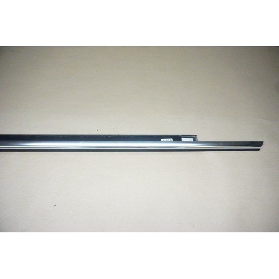 2009-2012 AUDI Q5 - Passenger Rear Door Window Chrome Trim Molding 8R0-853-764-C