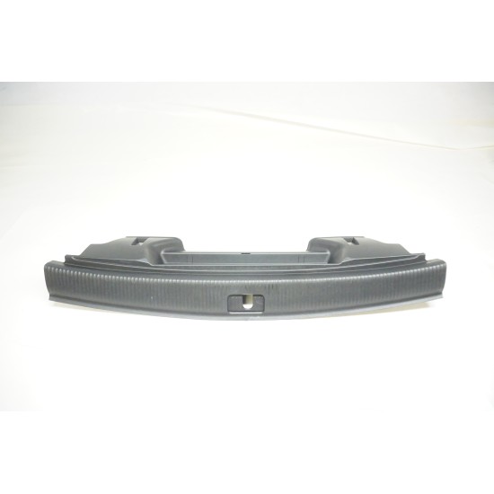 2009-2012 AUDI Q5 Trunk Scuff Guard Sill 8R0864483B