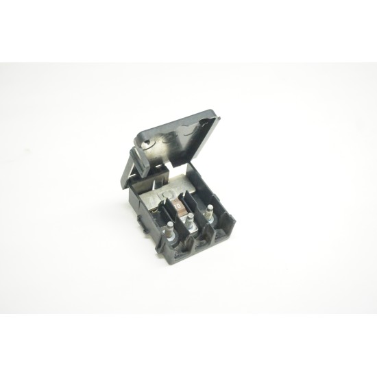 2017-2019 AUDI A4 A5 Fuse / Relay Bracket 8W0941824AS