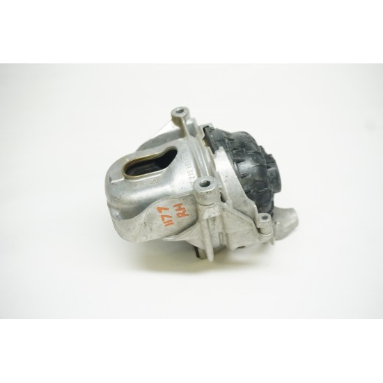 2017-2023 B9 AUDI A4 A5 2.0T Engine Mount Vibration Damper Right 4M0199372FC