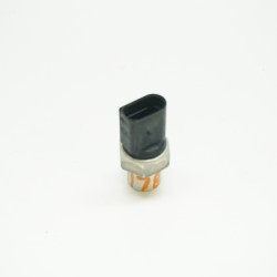 2012-2018 AUDI A6 A7 Air Conditioning Pressure Switch 4H0959126A