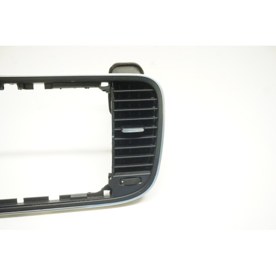 2012-2019 Volkswagen Beetle Dash Vent Assembly 5C1858069G