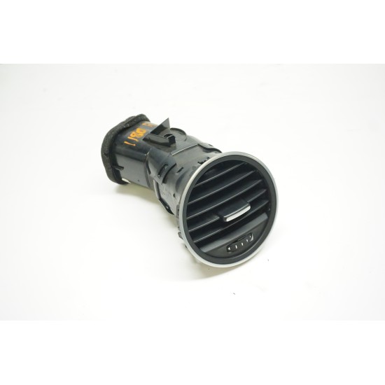 Volkswagen Beetle - Passenger Heat Air Con Vent 5C5 819 704 E