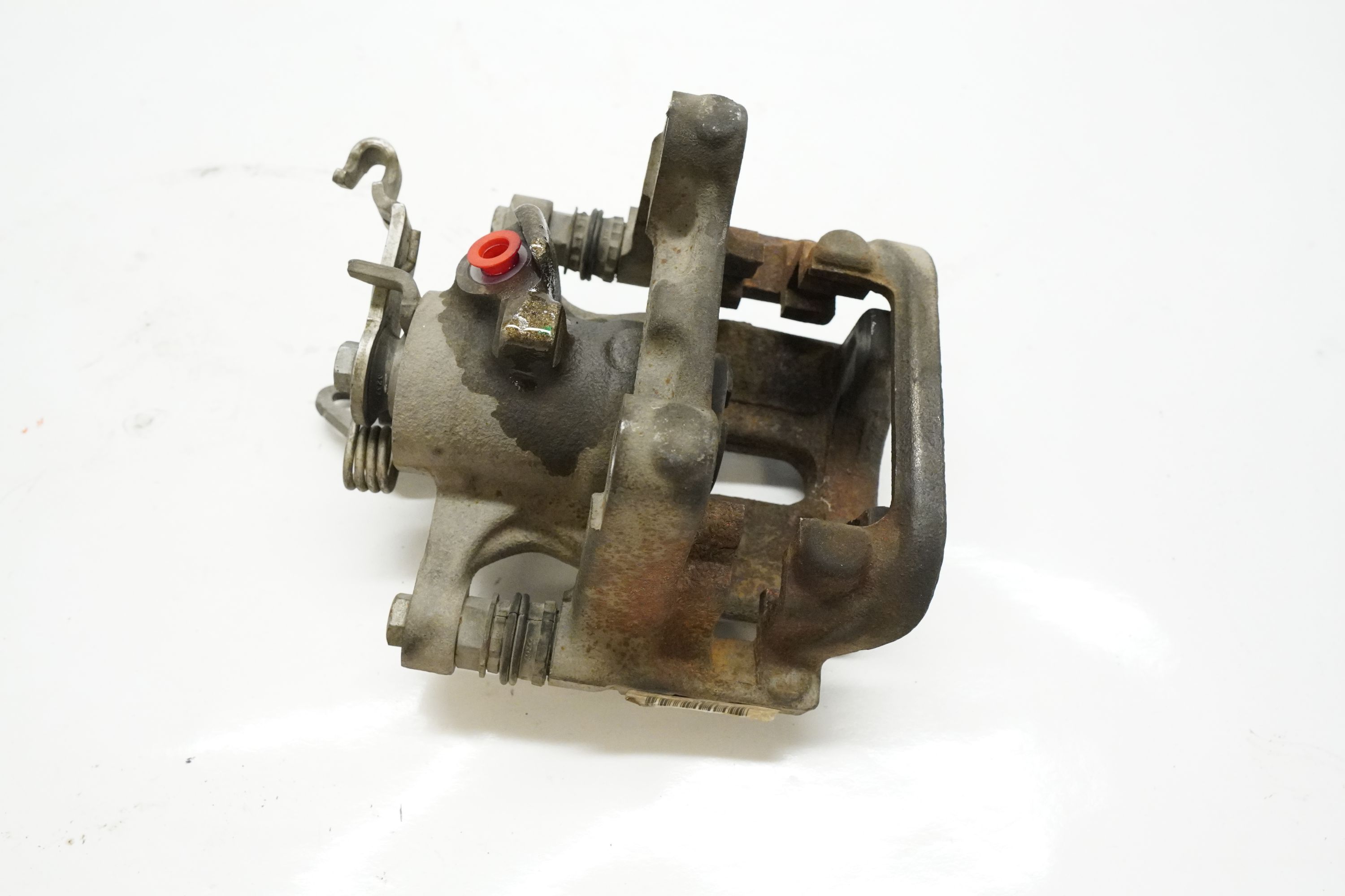 2015-2020 Volkswagen Passat - Rear Right Brake Caliper 5QM615424A