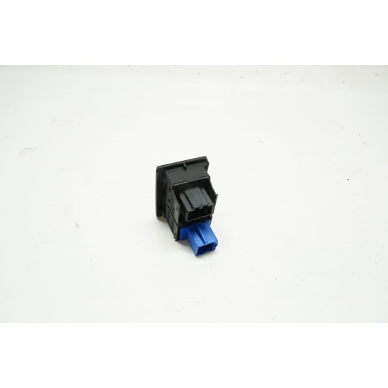 2021-2024 Volkswagen Taos Hazard Switch Passenger Light 17A953509A