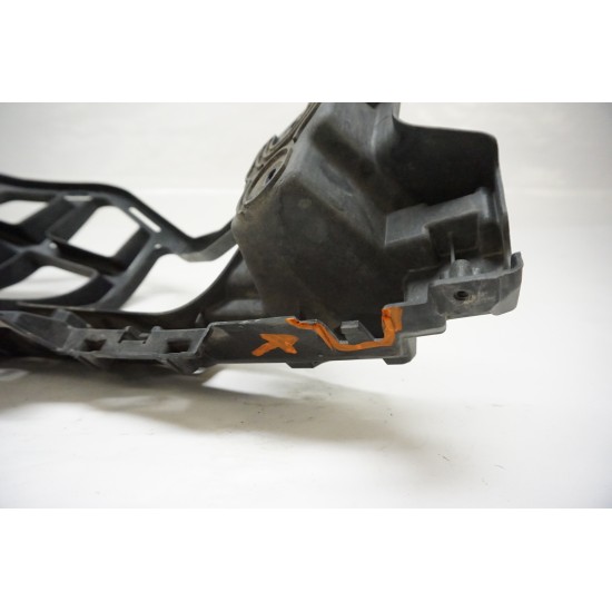 2012-2016 Volkswagen Beetle - REAR Bumper Bracket LEFT 5C5807393F Notes