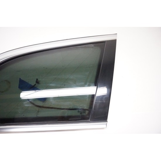 2007-2015 AUDI Q7 - Passenger Quarter Panel Window Glass 4L0845300R