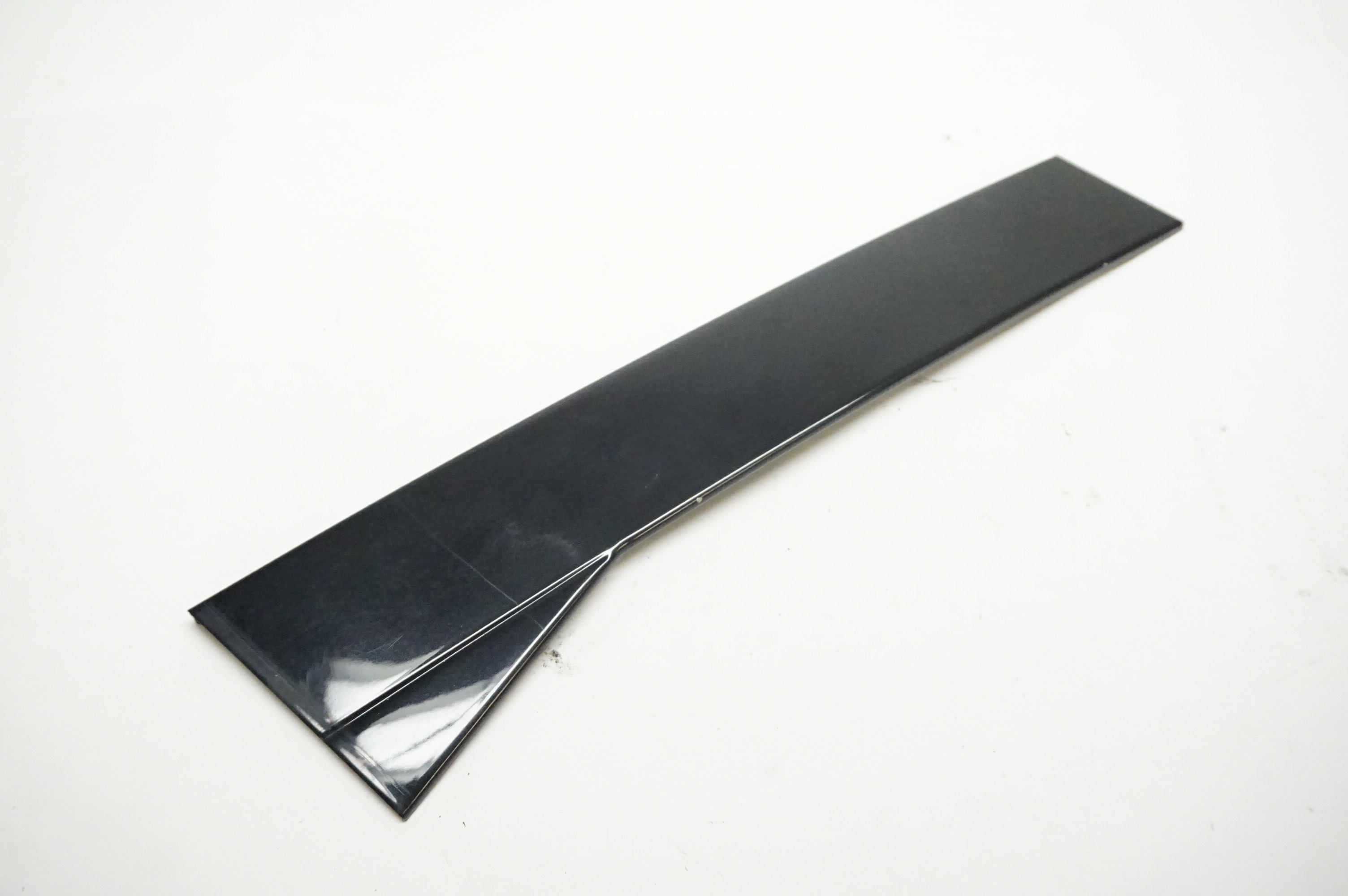 2011-2015 Audi Q7 Rear Passenger Door Exterior C Pillar Trim 4L0839904