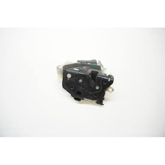 2010-2015 Audi Q7 Driver Door Door Lock Actuator Mechanism OEM