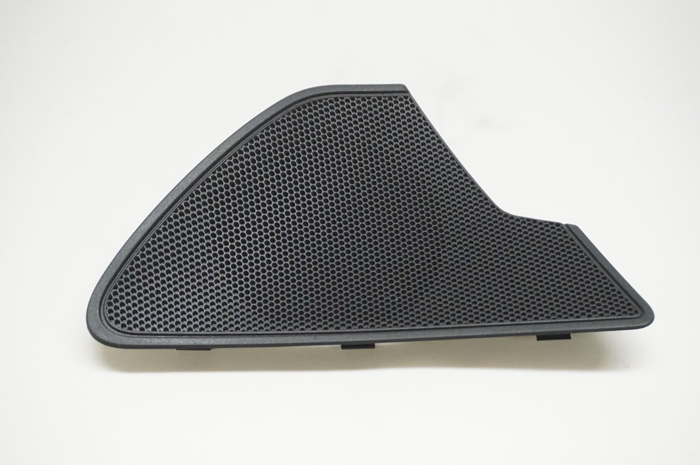 2013-2018 Audi S6 Front Passenger Door Speaker Cover 4G0035424A
