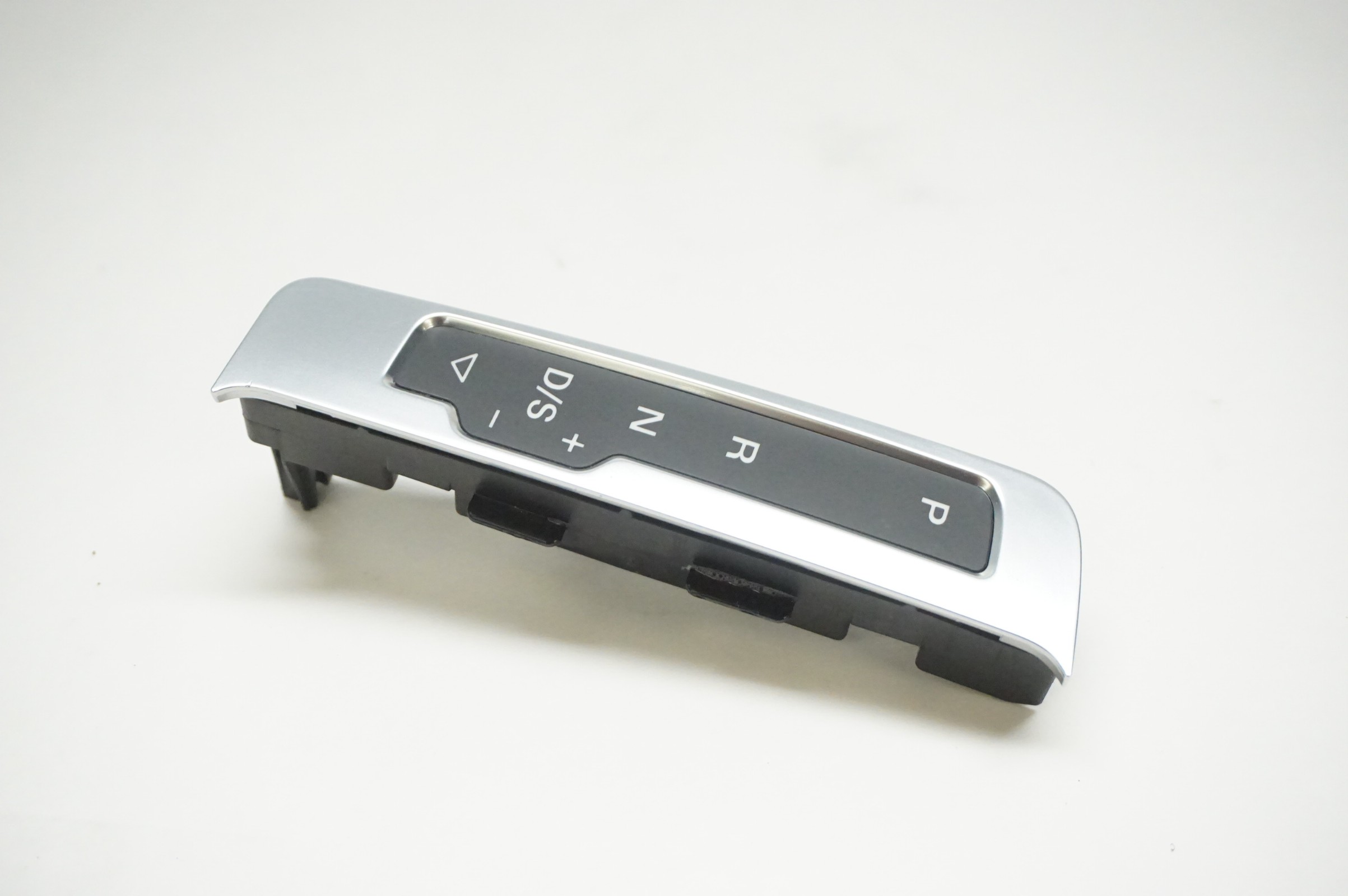 2014 - 2017 AUDI SQ5 Transmission Gear Position Indicator GENUINE OEM
