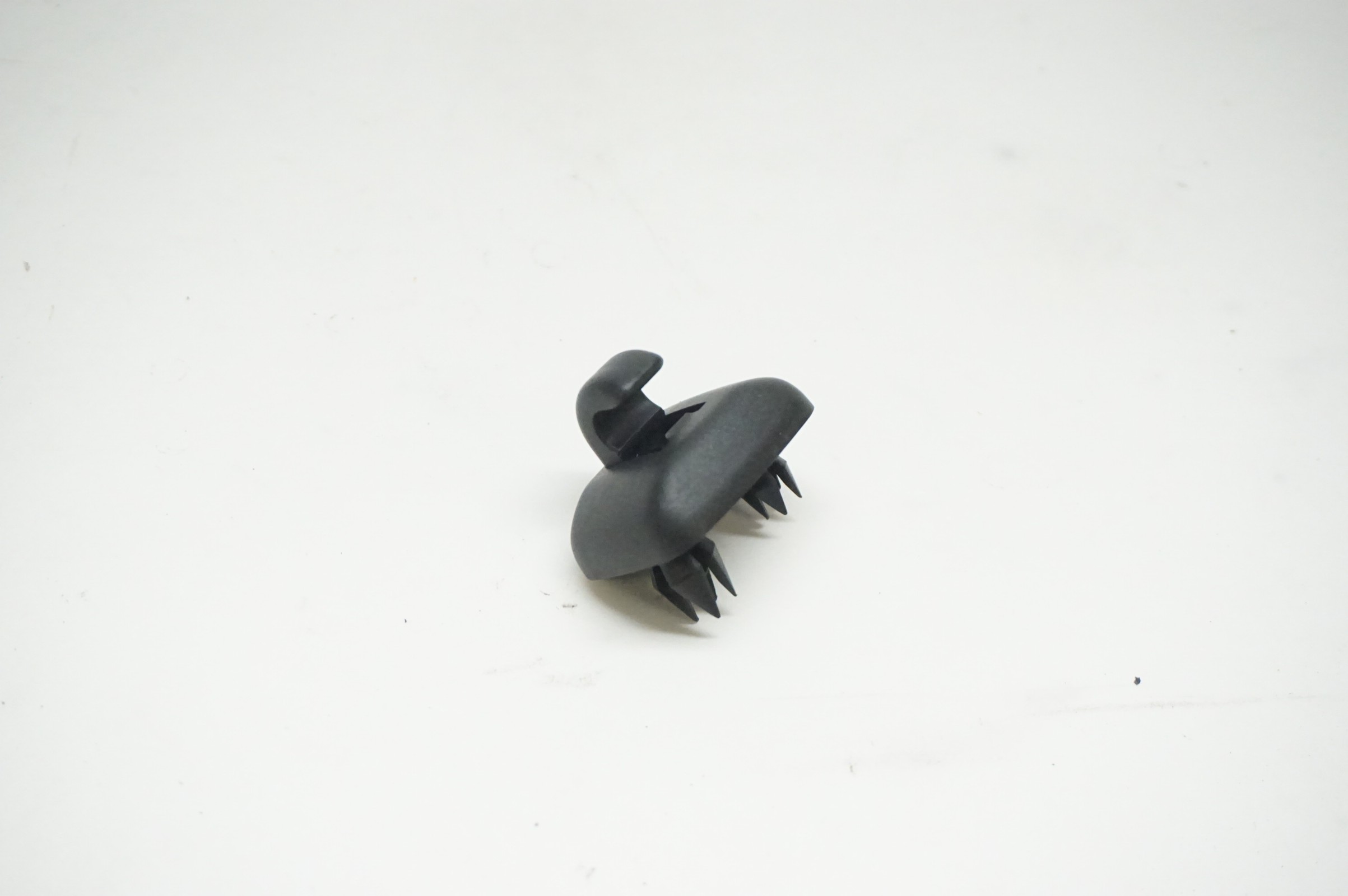 2014-2017 AUDI SQ5 Sun Visor Hook Clip OEM 8W0857562A