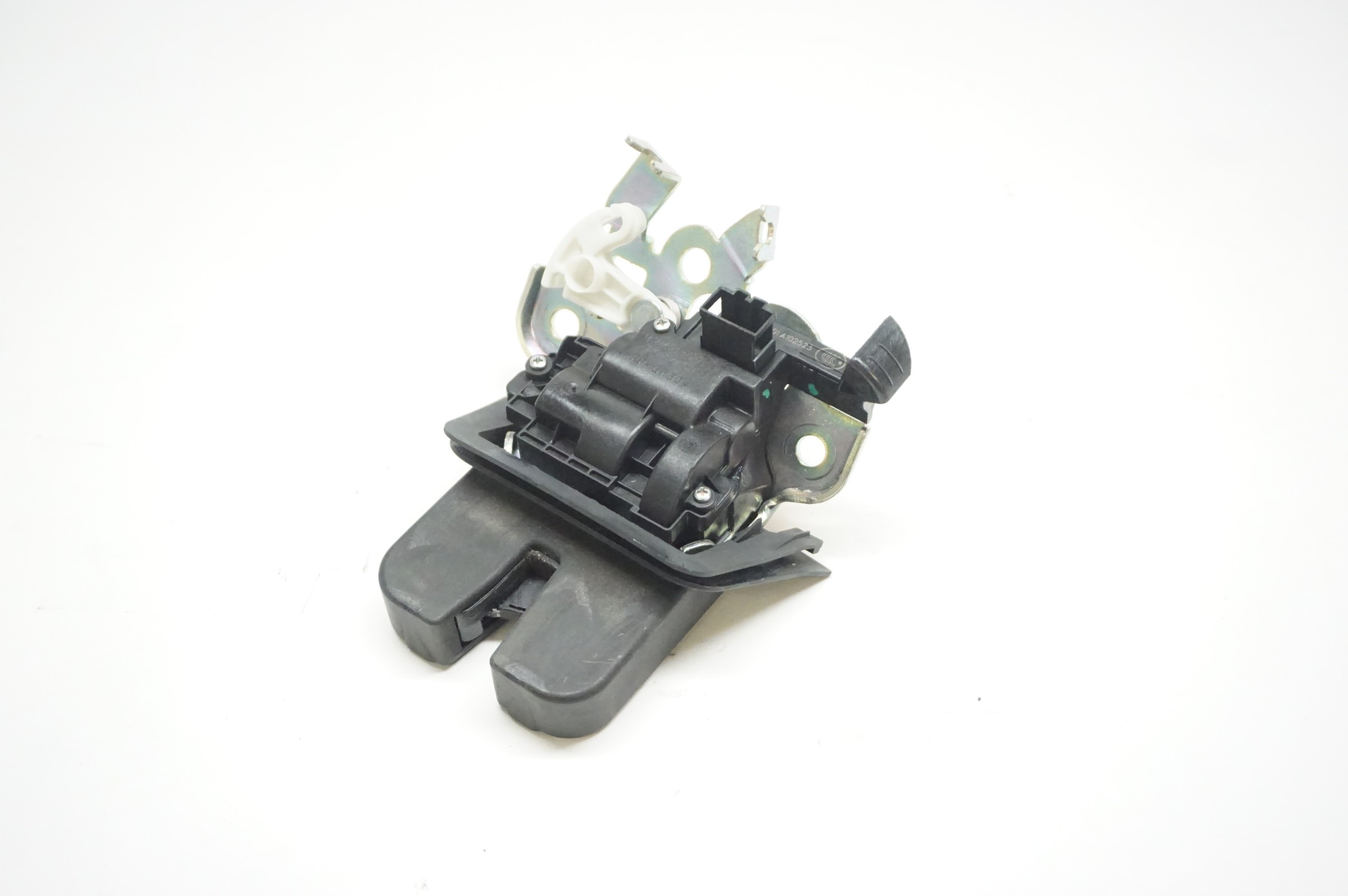 2009 - 2017 AUDI Q5 - Liftgate Trunk Lid Striker Latch 8R0-827-505-A