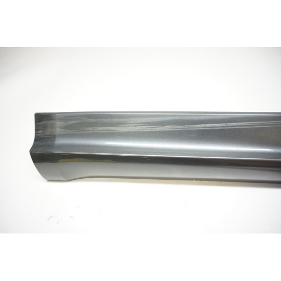 2014 - 2017 AUDI SQ5 - REAR PASSENGER DOOR MOLDING 8R0853970B LZ7S