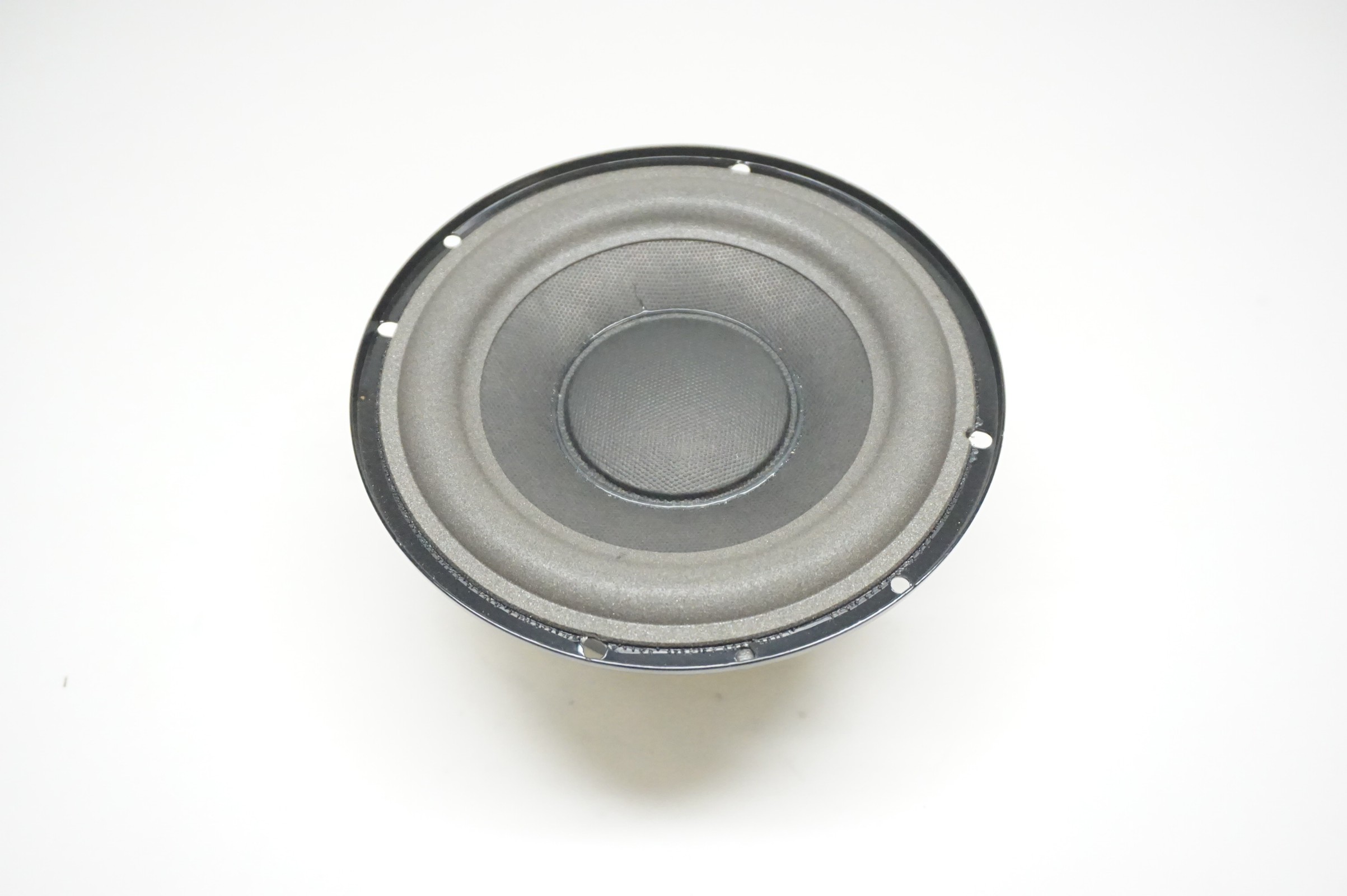 2013-2017 Audi Q5 Bang & Olufsen B&O Subwoofer Speaker Rear 8R0035382A