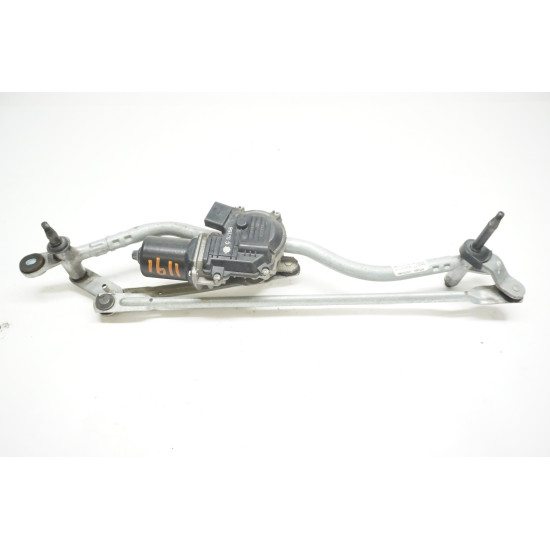 2015 2016 AUDI A4 Windshield Wiper Motor and Linkage