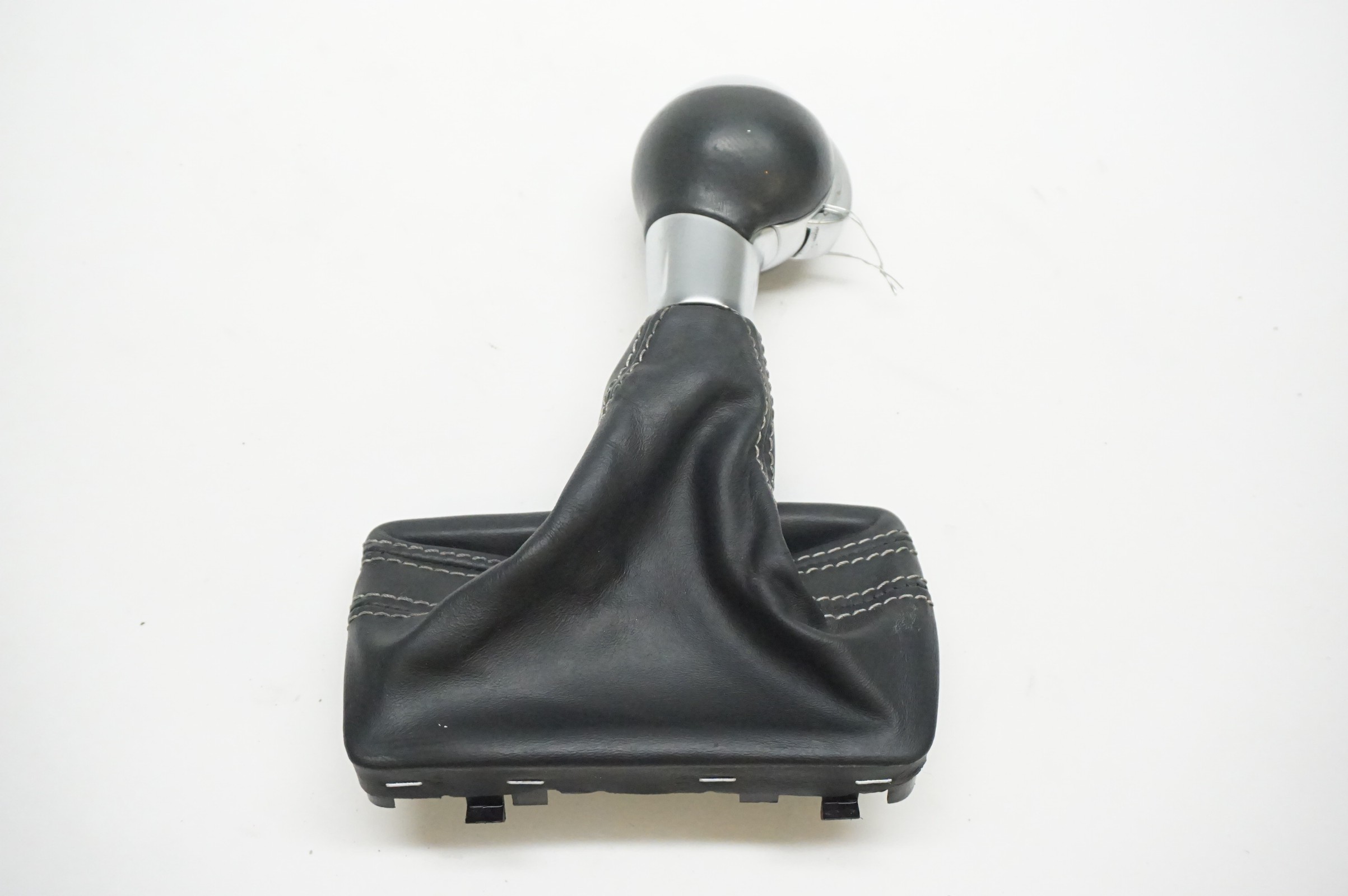 2014-2017 AUDI SQ5 Shift Knob and Boot  8R1713139B