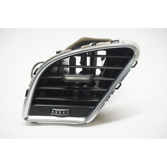2013-2016 Audi A4 Driver Dash Air Vent Left 0834200D00001
