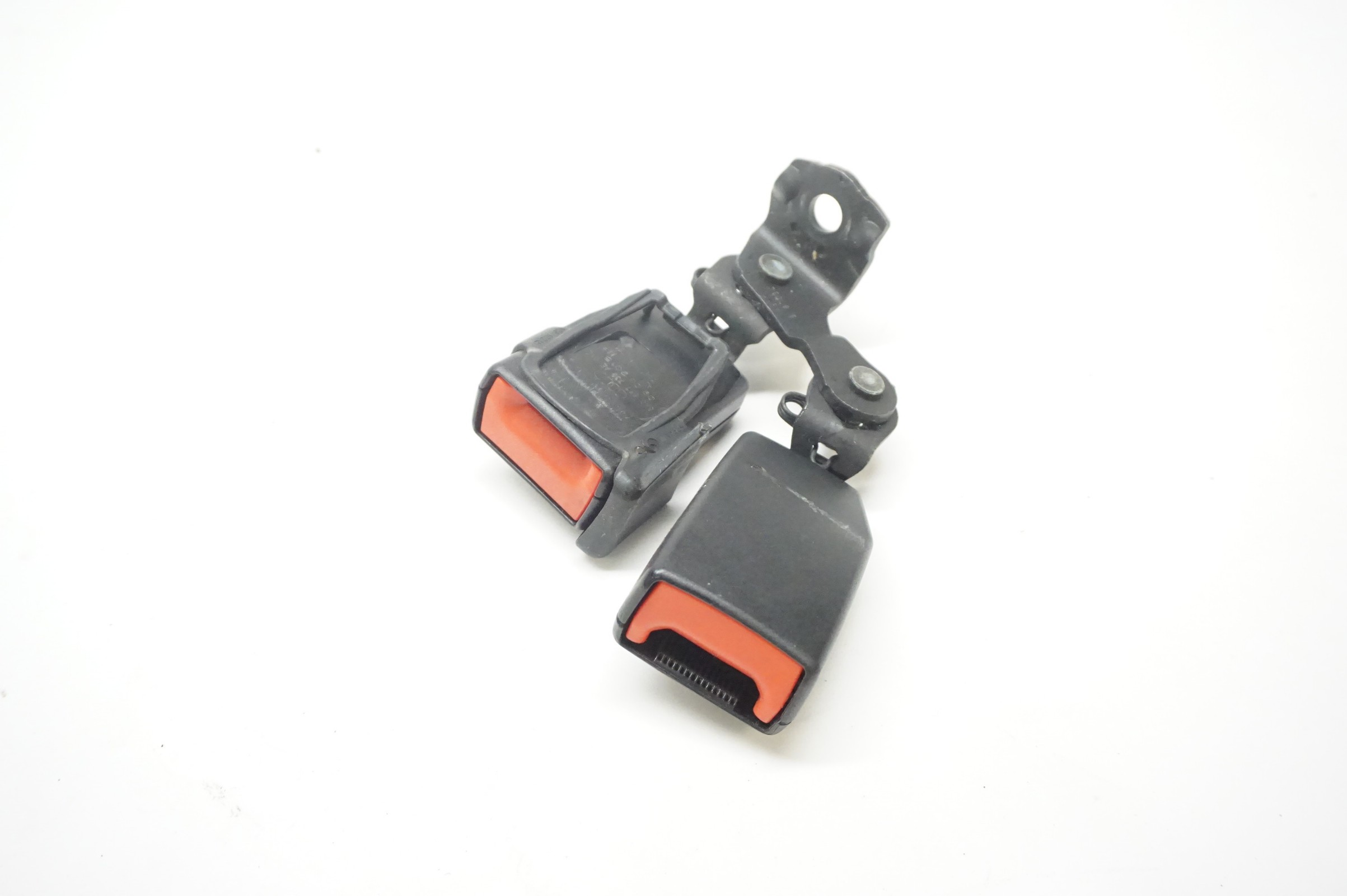 B8 AUDI A4 Rear Seat Belt Buckle 8K0857739AE 2009-2016
