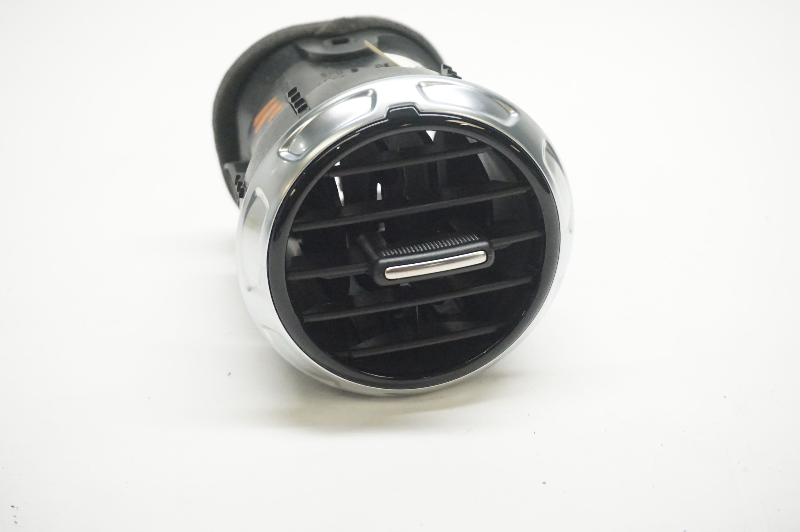 MKII Audi TTS Dash Board HVAC Air Vent 8J0 820 901 E