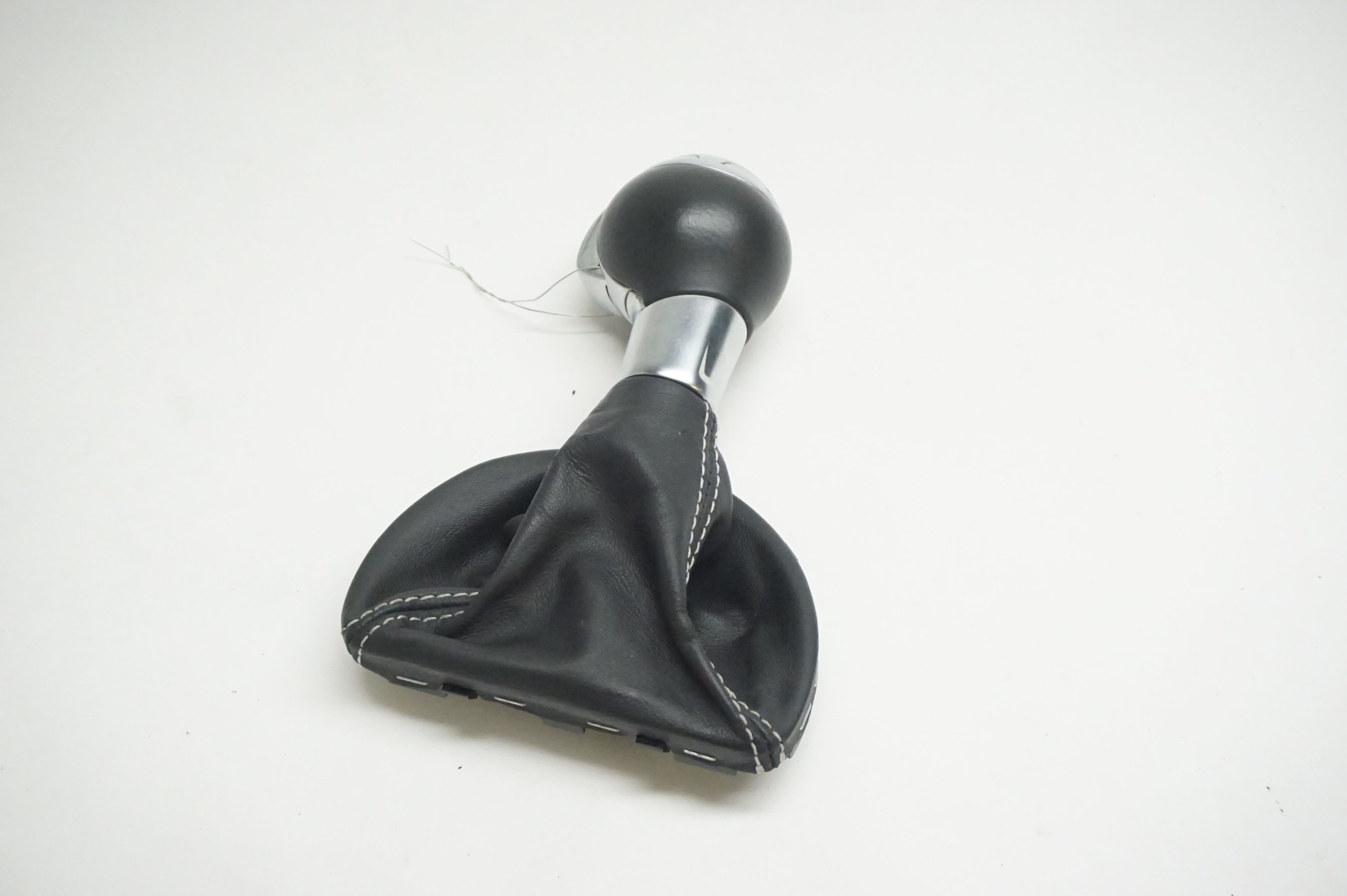 2010-2015 Audi TTS Shift Knob and Boot 8J1713139L