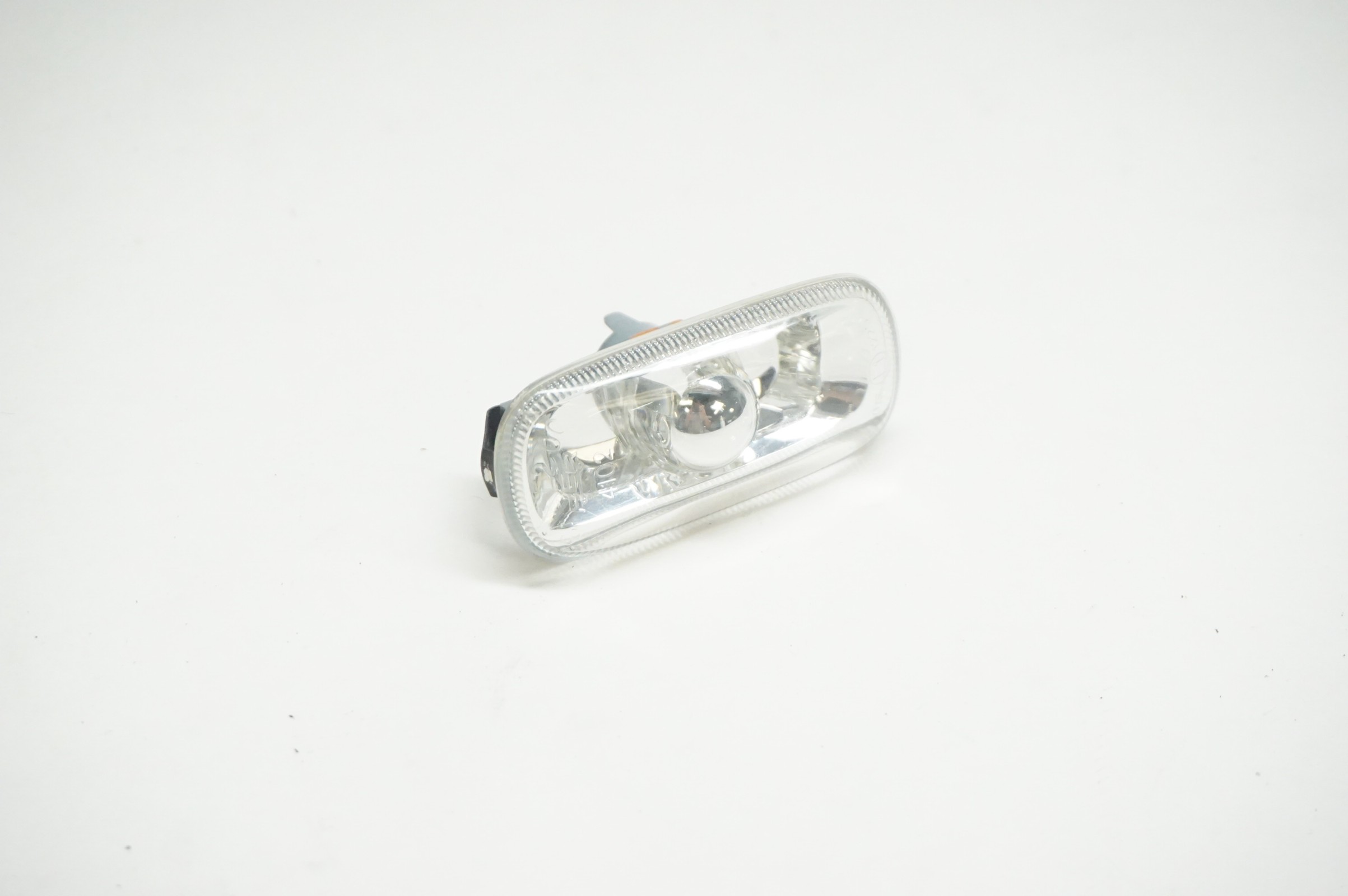 2004-2008 Audi S4 Turn Indicator Light 8E0949127 OEM