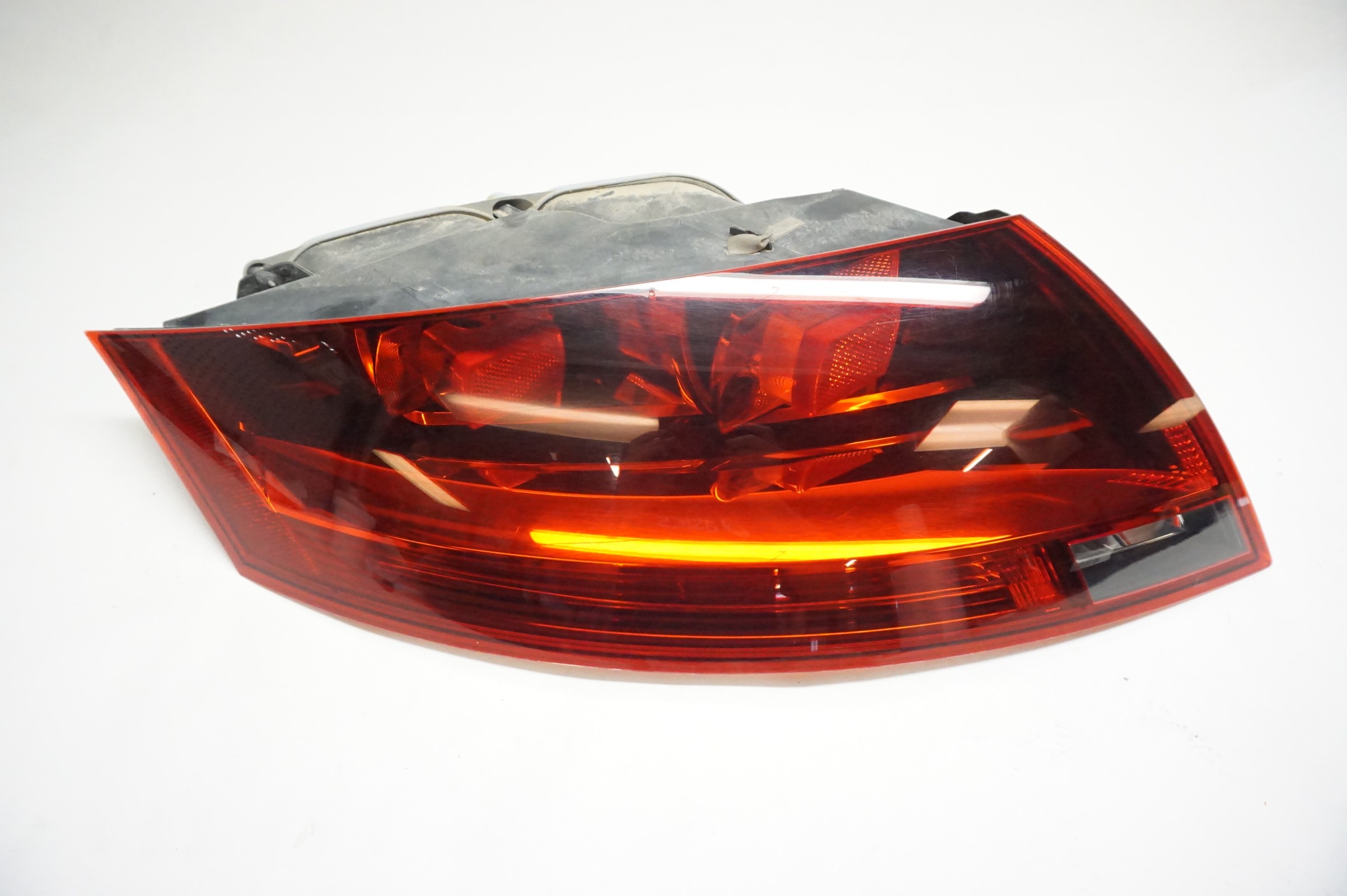 2008-2015 Audi TT LED Tail Light Assembly LH Left Driver Genuine OEM 8J0945095J