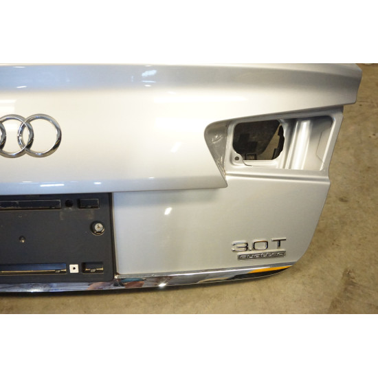 2016-2018 Audi A6 Trunk Lid w/ Chrome Trim 4G5827023C