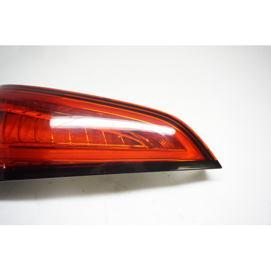 AUDI SQ5 - Trunk Mounted Driver Tail Light 8R0945093D