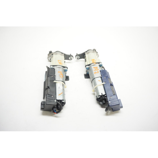 8R AUDI SQ5 Tailgate Lift Motor Set 8R0827852 8R0827851