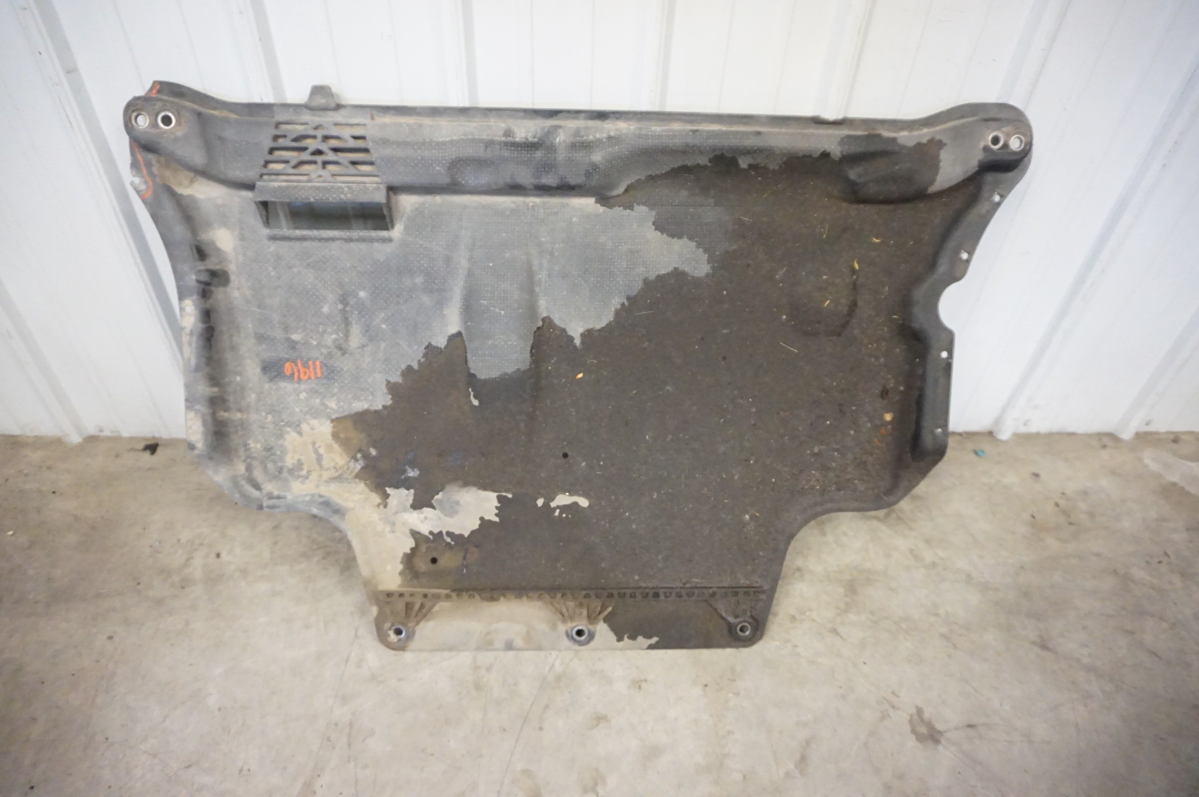 17-19 Volkswagen Alltrack Belly Pan Splash Shield 5Q0825901